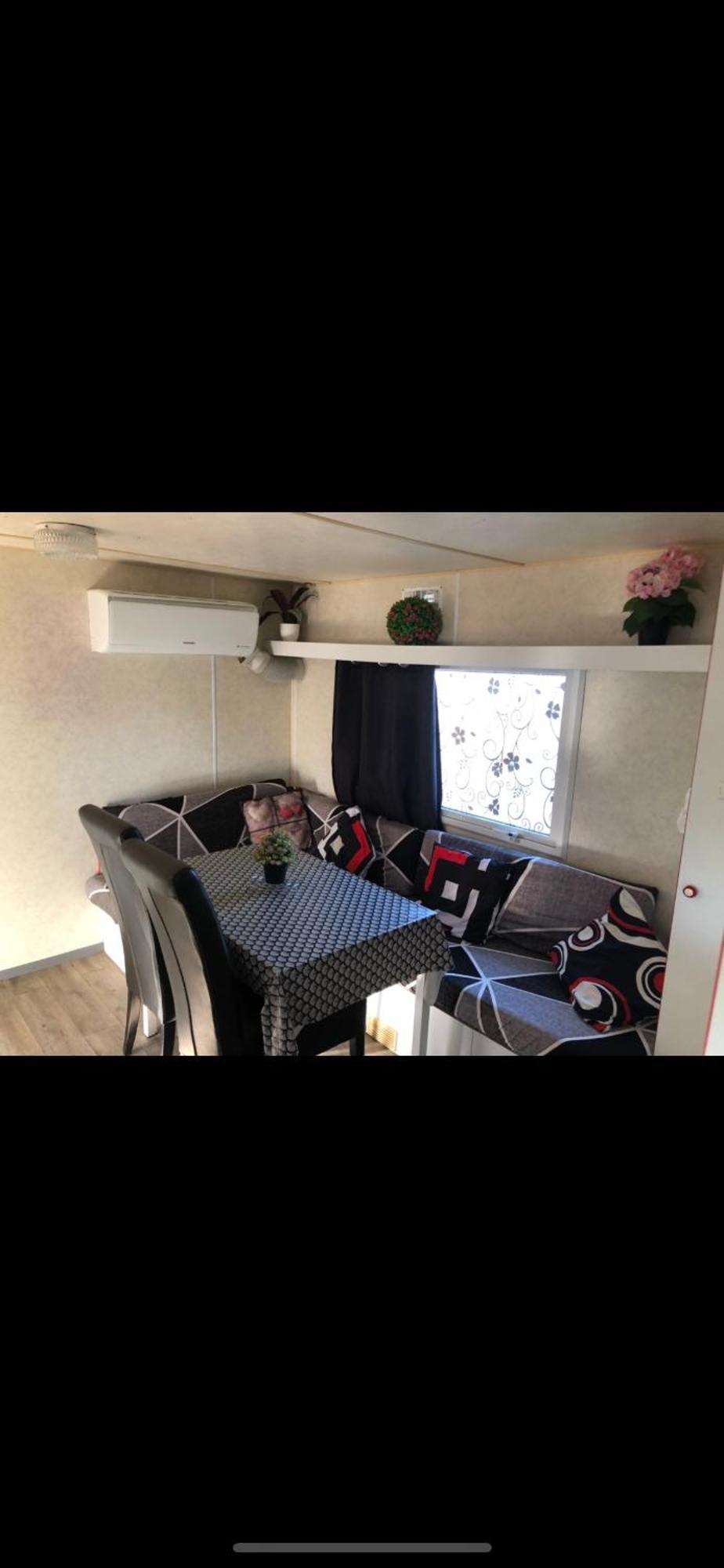 Mobilhome A Frejus A 15 Minute De La Mer Sur Terrain Independant Dış mekan fotoğraf